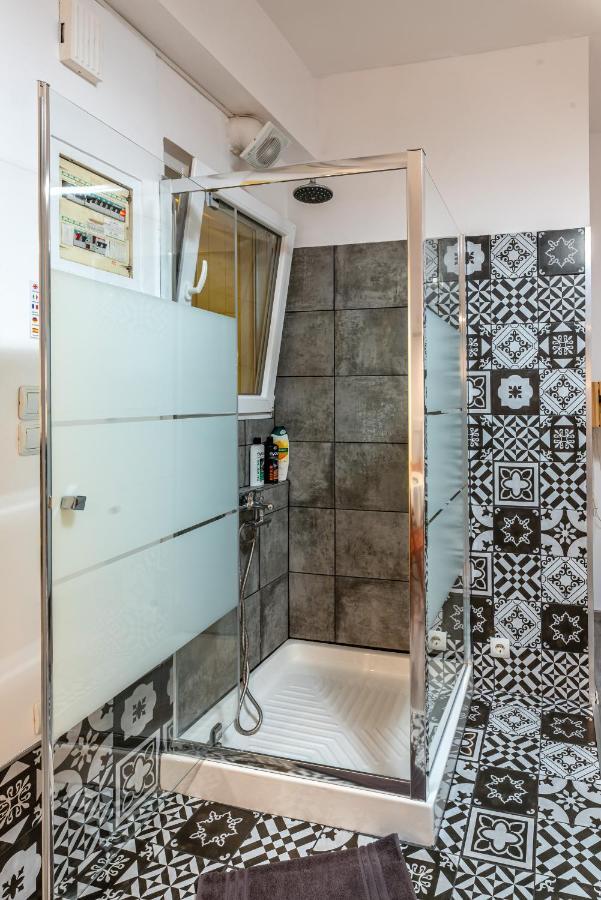Ground Studio In Bohemian Psiri In The Historic Center-In Vivo Apartments Athens Exterior photo